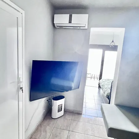 Pdc Rhodes Apartmán *